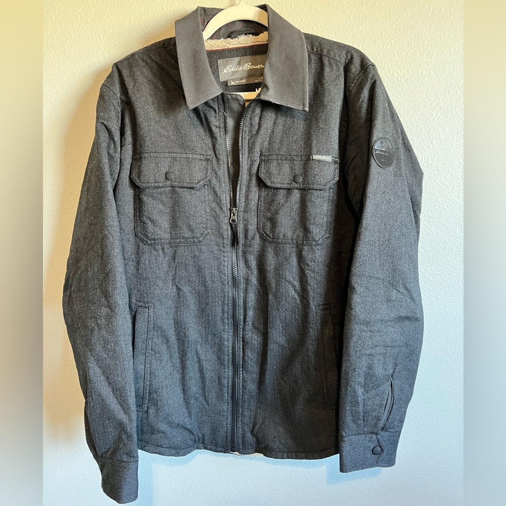 Eddie Bauer sherpa lined shacket size M